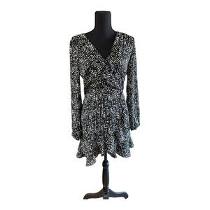 Lucy Paris Women's Black & White 100% Polyester Long Sleeve Knee Whimsigoth